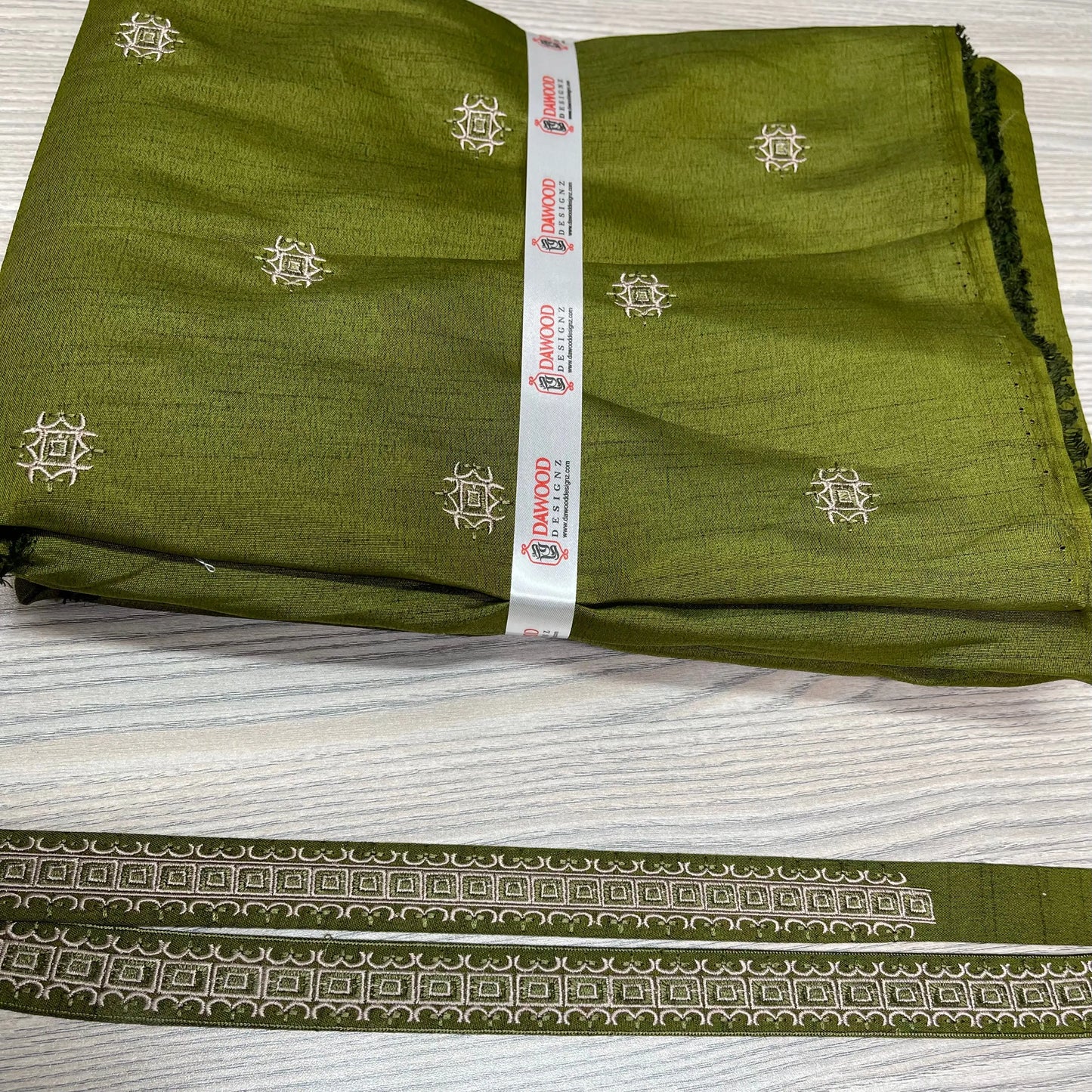 Rang Rasiya 06 Mehndi Green Unstitch Fully Embroidered Wedding Collection For Men DawoodDesignzinternational