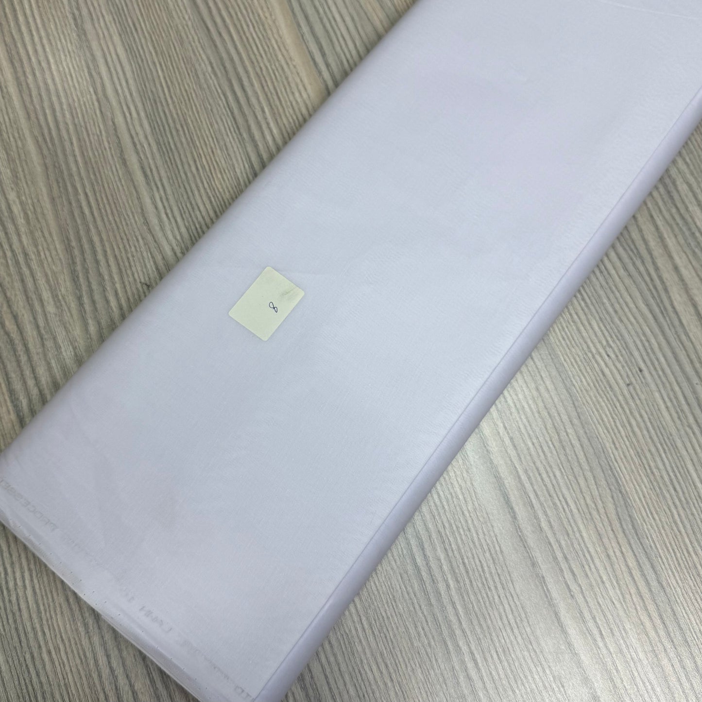 CLassic Lawn 08 White