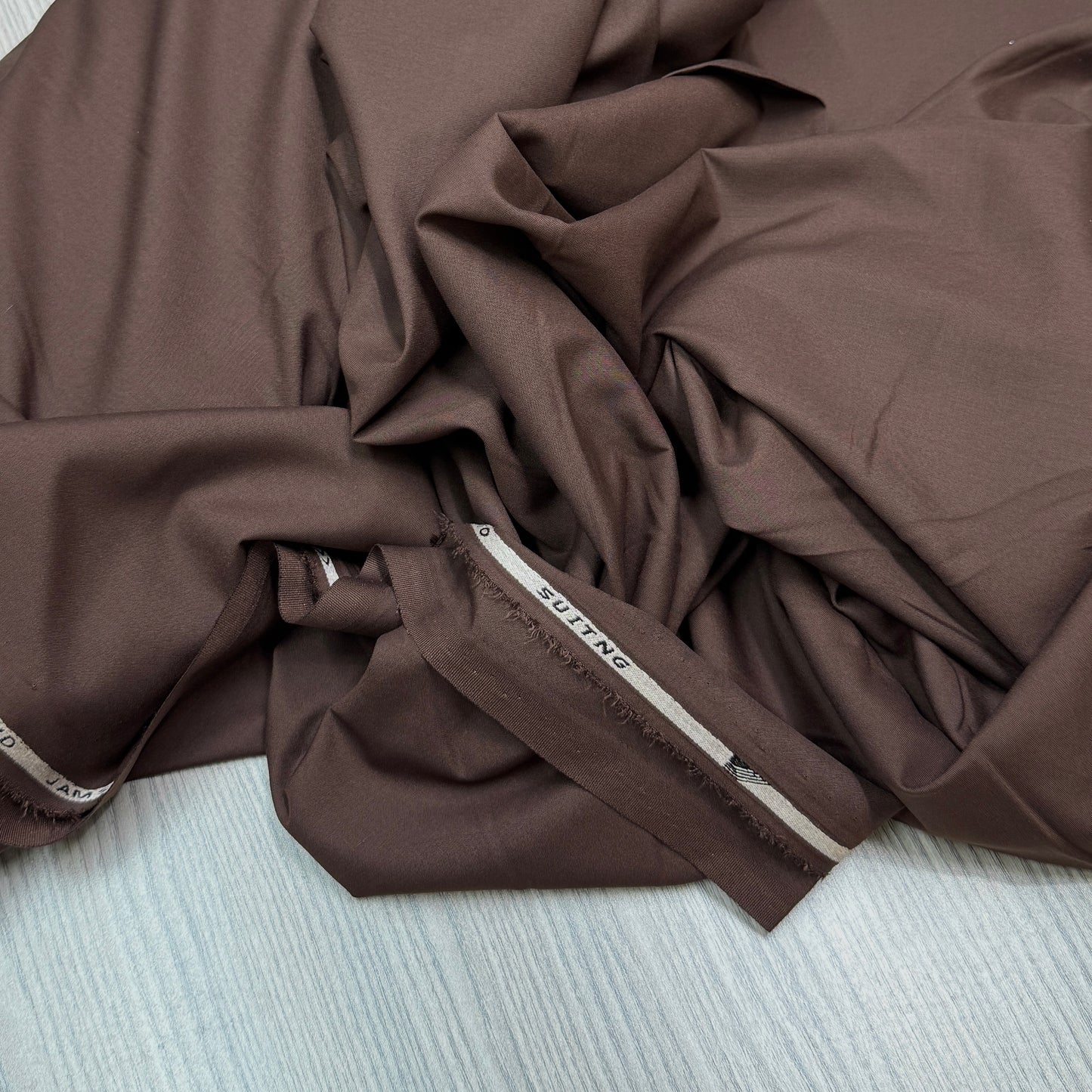 Kaju Suiting 18 Brown