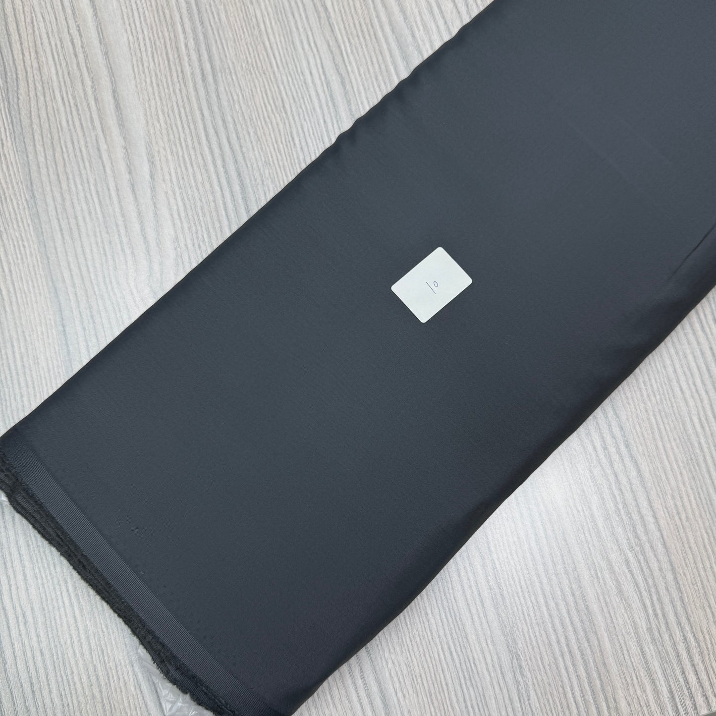 Signature (Medium Weight)