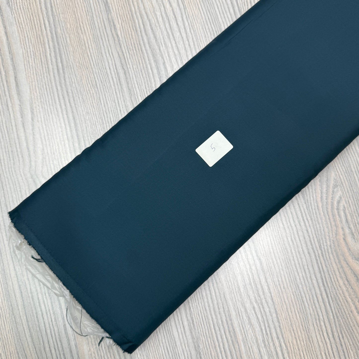 Signature (Medium Weight)