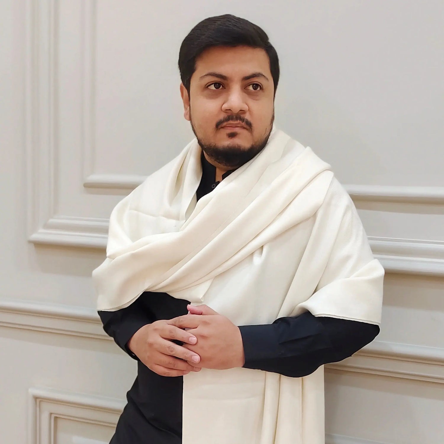 Wool Shawl Off-White Color DawoodDesignzinternational