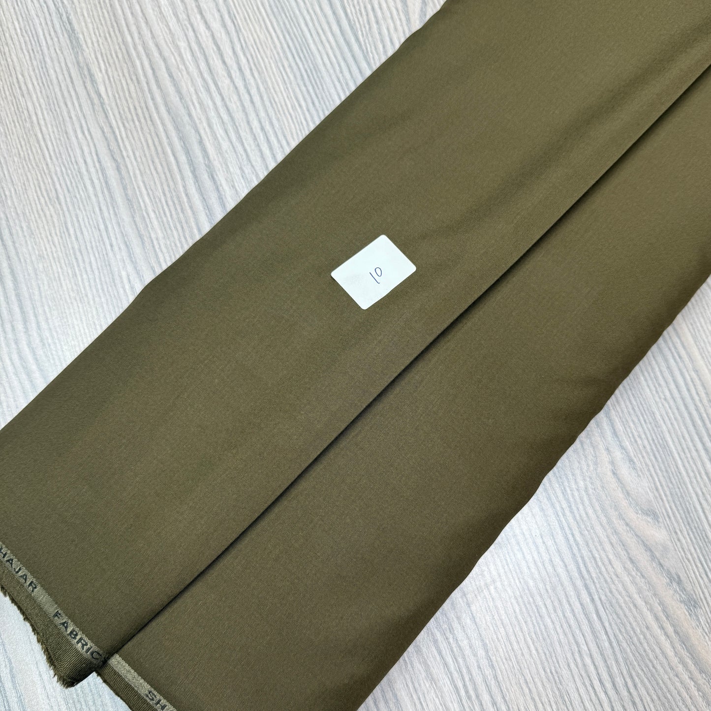 Golden Horn 10 Mehndi