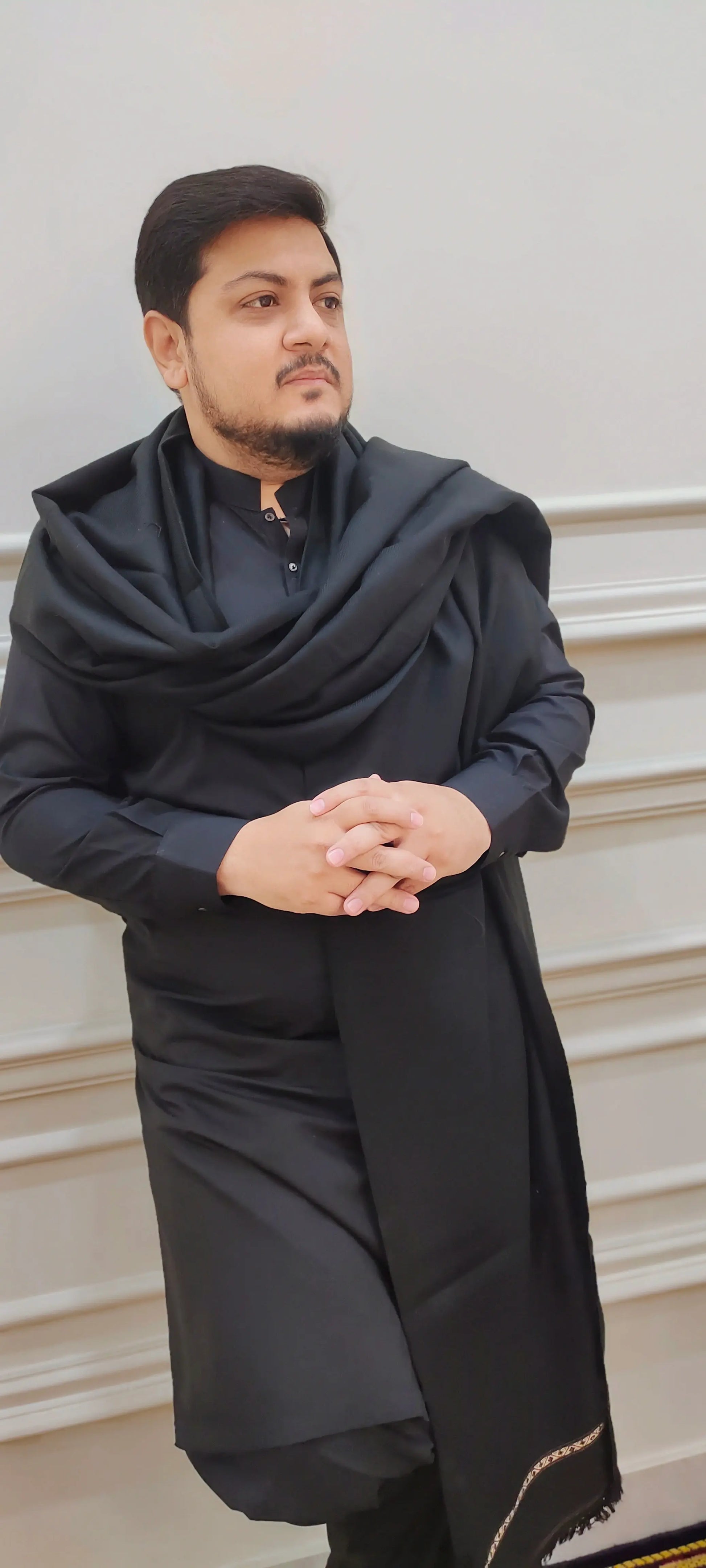 Woolen Shawl Black DawoodDesignzinternational