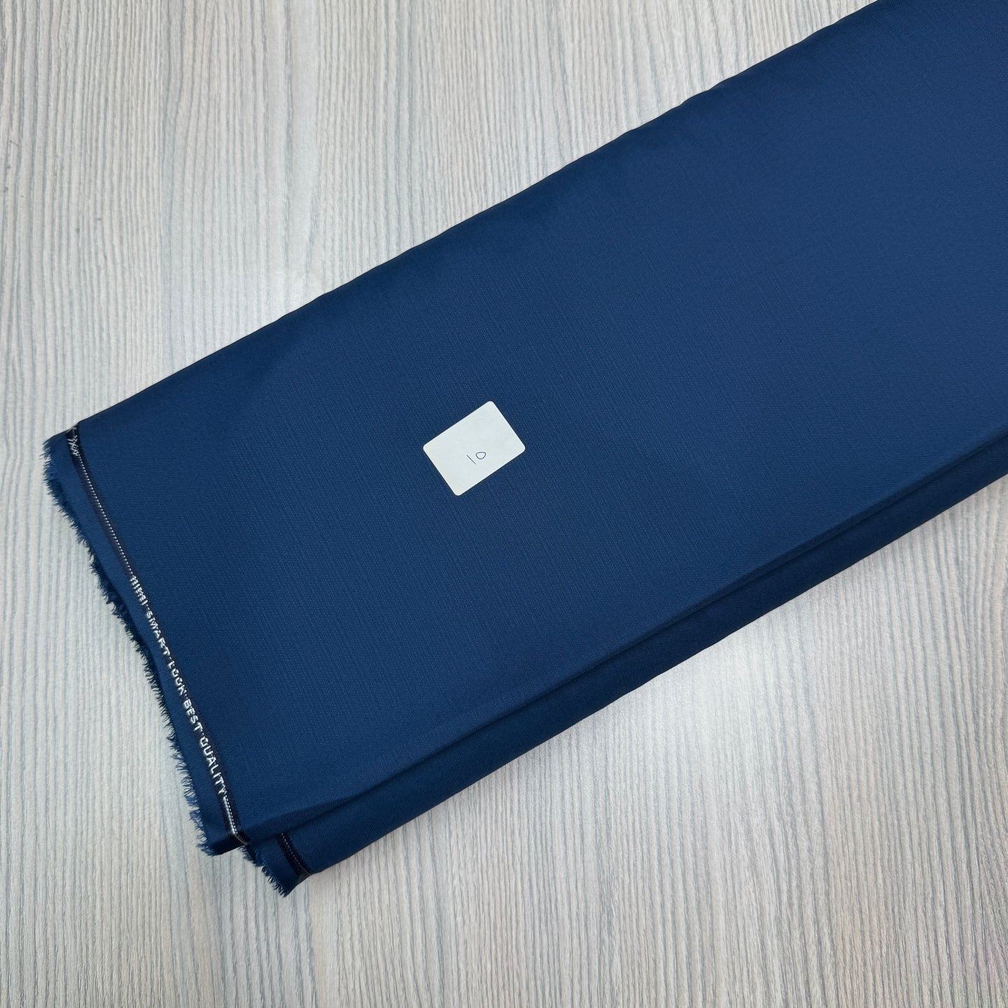 Elegant (Self Texture)