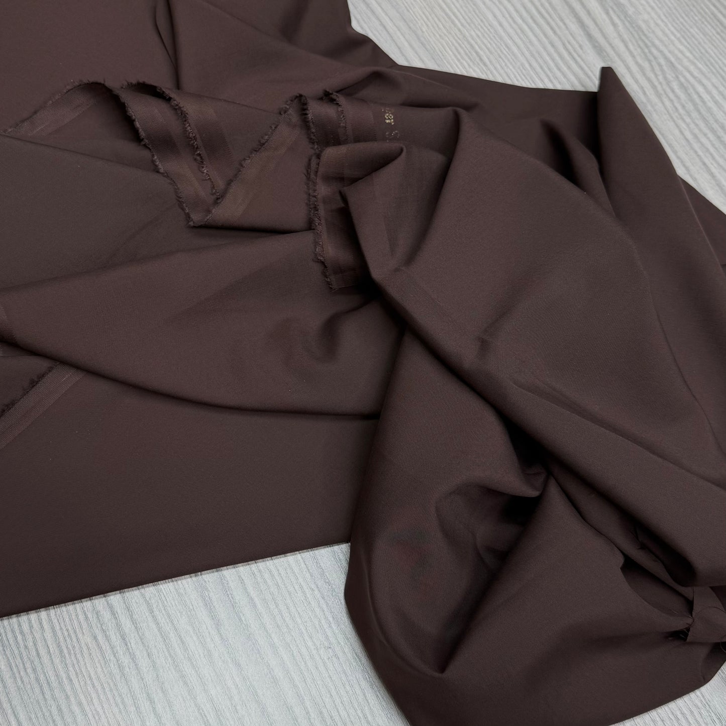 Sareen Suiting 04 Brown