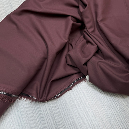 Kaju Suiting 23 Plump